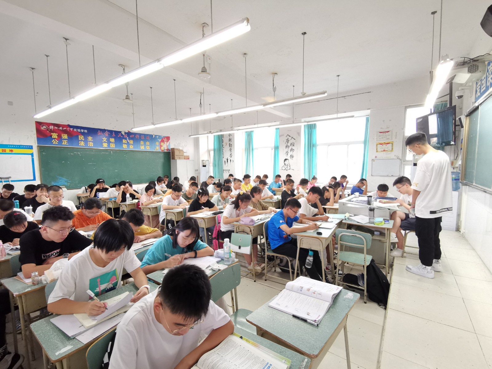 1598879515577735.jpg 1598879515577735.jpg