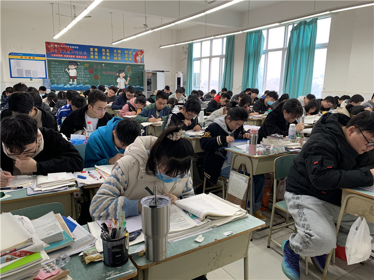 1616568309973610.jpg 72A2B9CF540652750A7473A5F31CD65B.jpg