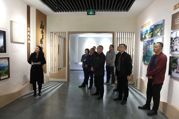 1618479190401970.jpg 1618447264347650.jpg