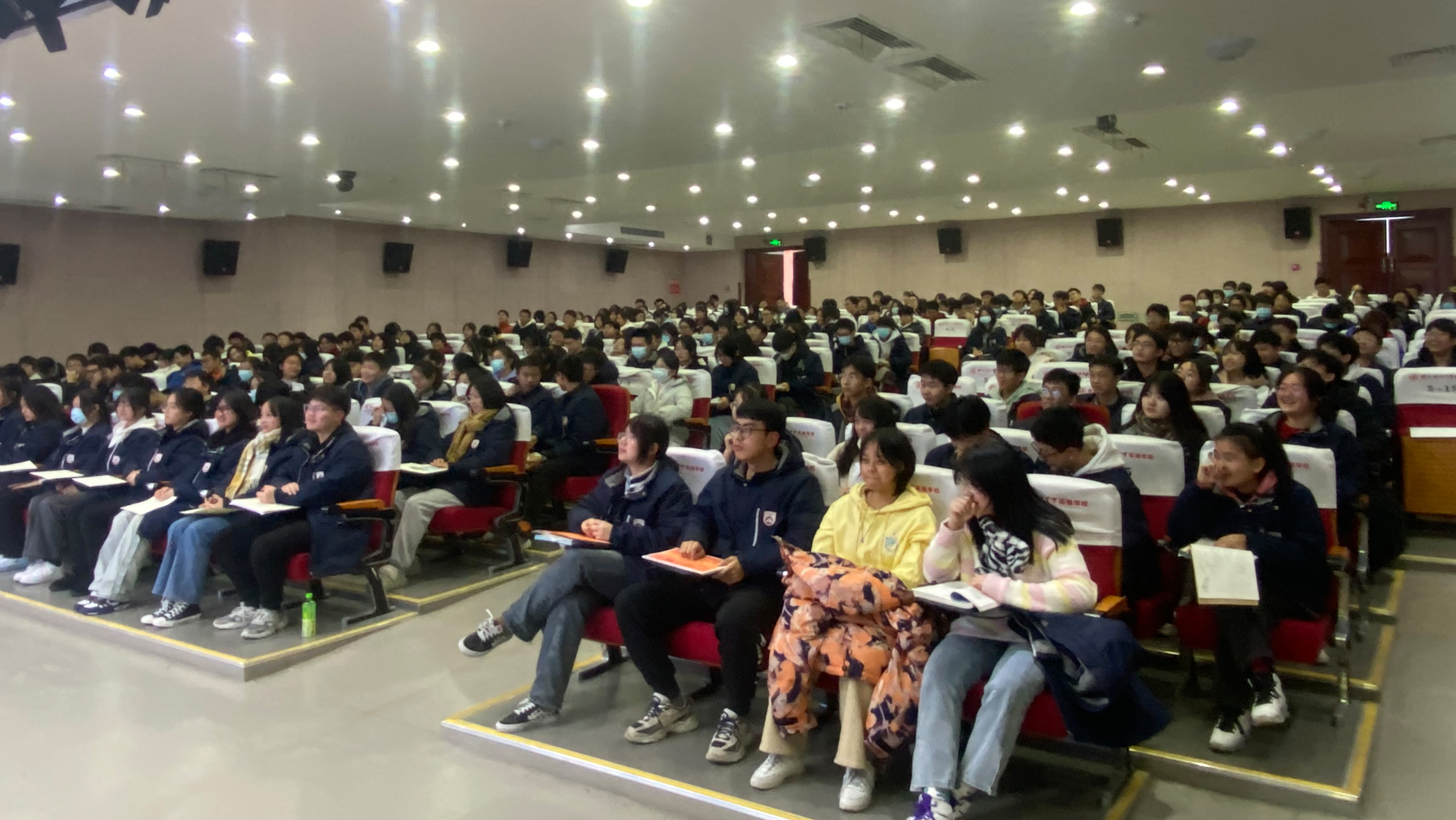 1669902975534902.jpg G1.jpg