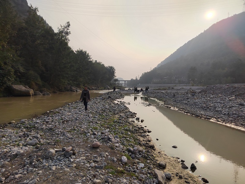 1701068396536110.jpg 4.jpg