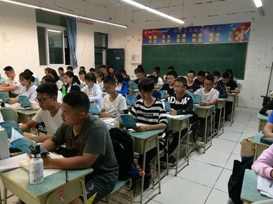 1505268856302341.jpg IMG_20170831_201439.jpg